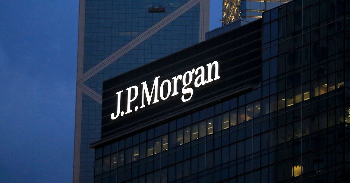 Bitcoin (BTC) and Gold to Benefit From Rising Geopolitical Tension and U.S. Election: JPMorgan